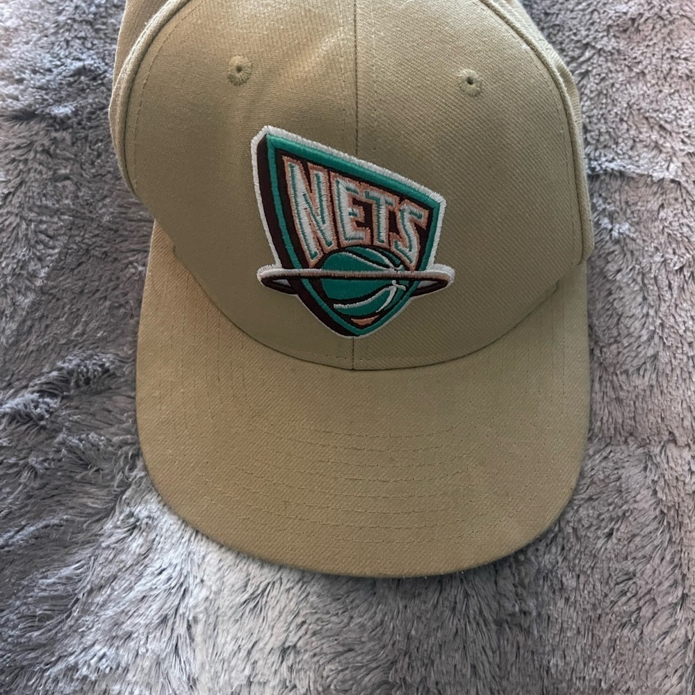 Men's New Jersey Nets Mitchell & Ness Khaki 35th Anniversary Hardwood Classics - Picture 3 of 10
